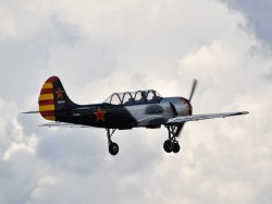 VH-XSU - Yak 52 - Pilot Paul Napier